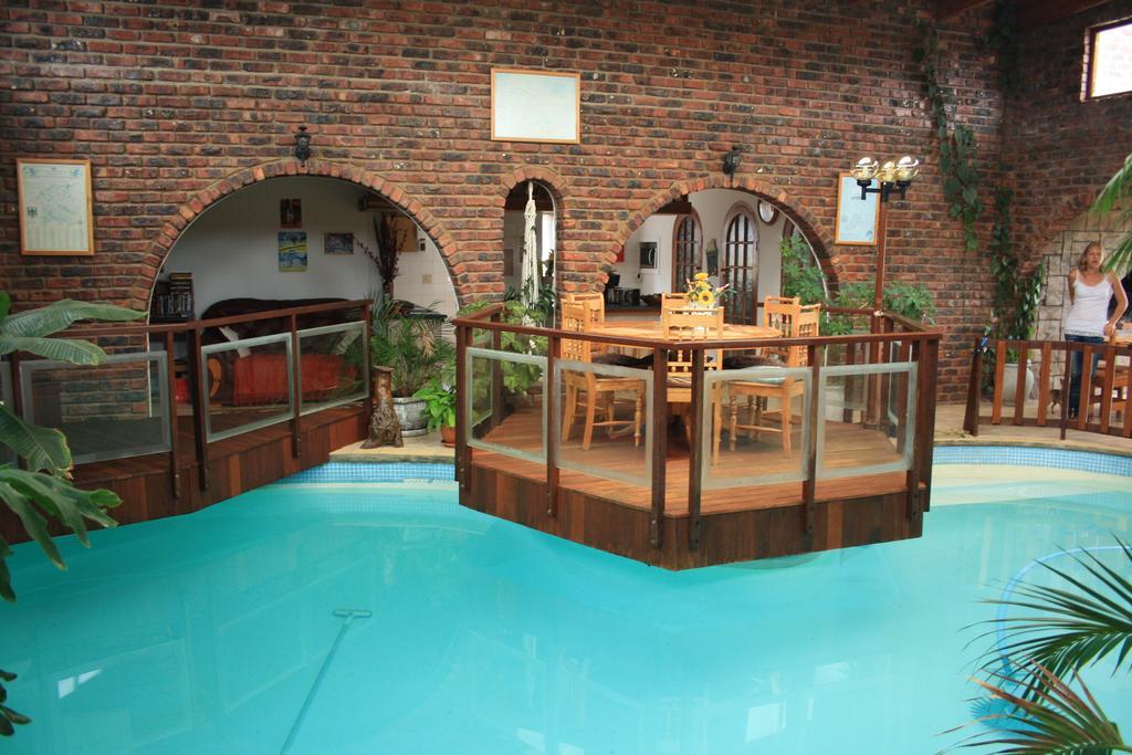 Dolphin View Guesthouse Джеффріс-Бей Екстер'єр фото
